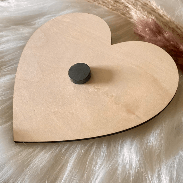 Certificat Marraine personnalisé en bois – cœur gravé 13 cm, version carte ou magnet