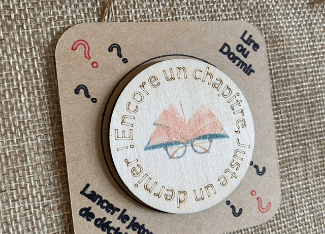  Cadeau accessoire lecteur Encore un chapitre ? Encore une page ? Ou au lit 