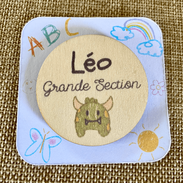 Badge rentrée scolaire en bois - badge personnalisable prénom enfant