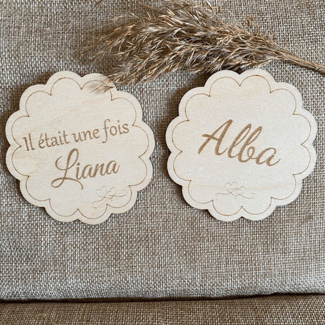 Carte bébé bois - Carte naissance bois personnalisée 