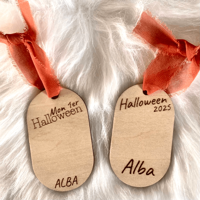 Suspension bois personnalisée Mon premier Halloween – ovale avec ruban mousseline orange et personnages au choix