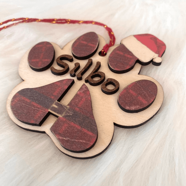 Décoration de Noël personnalisée chien – Ornement bois avec prénom 