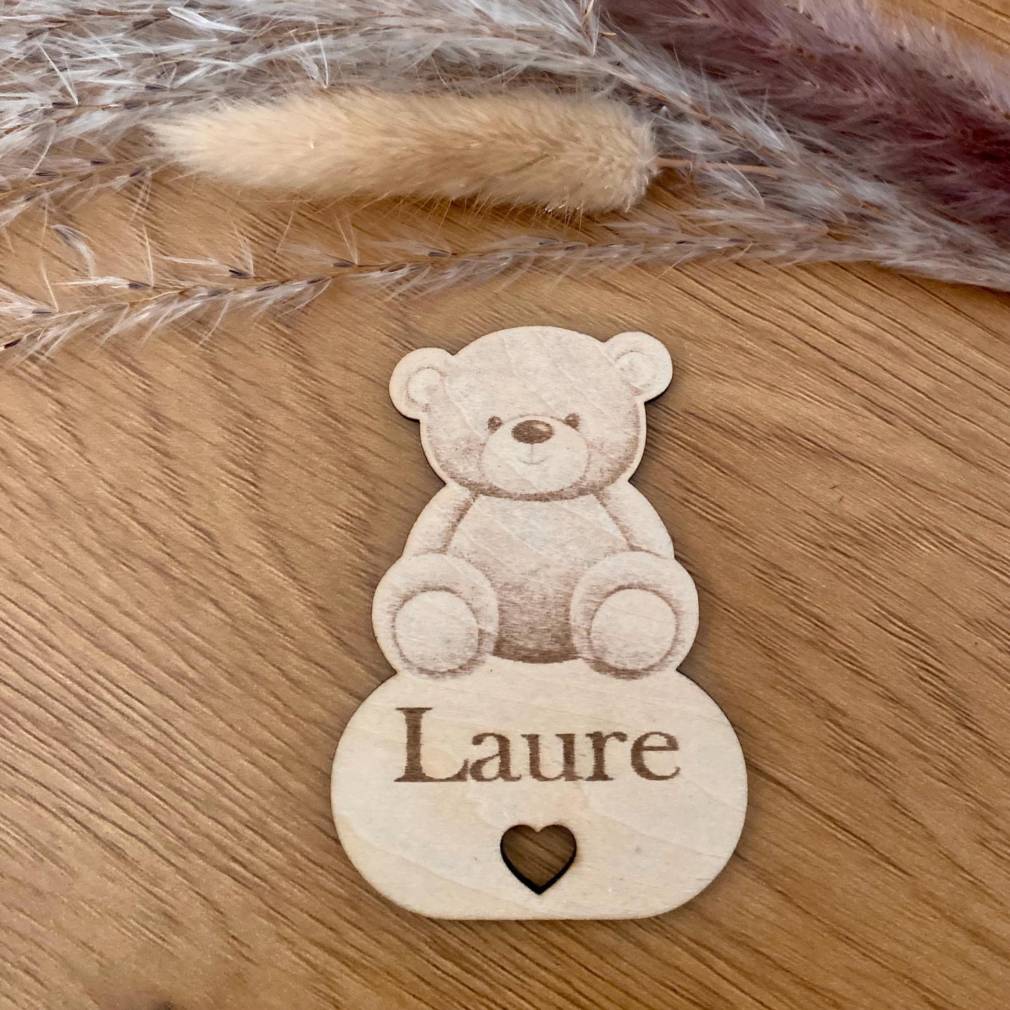 marque place ourson en bois avec prénom