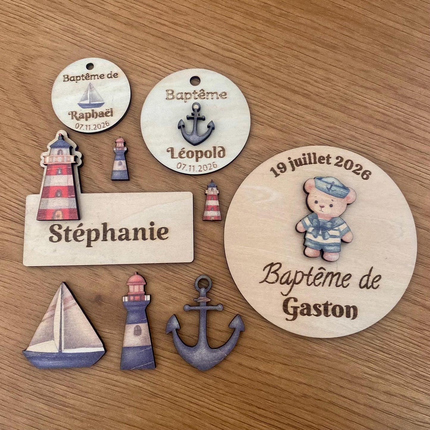 Étiquettes en Bois "Thème Marin" – Élégance et Authenticité pour vos Événements