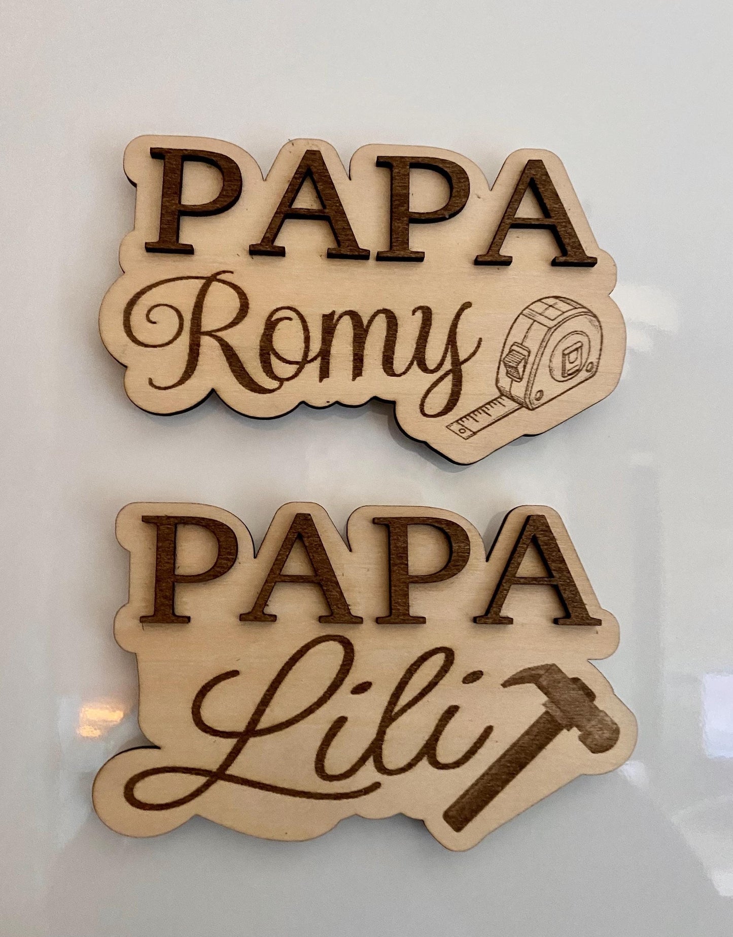 Magnet XL personnalisé en bois – Cadeau unique pour parents et proches