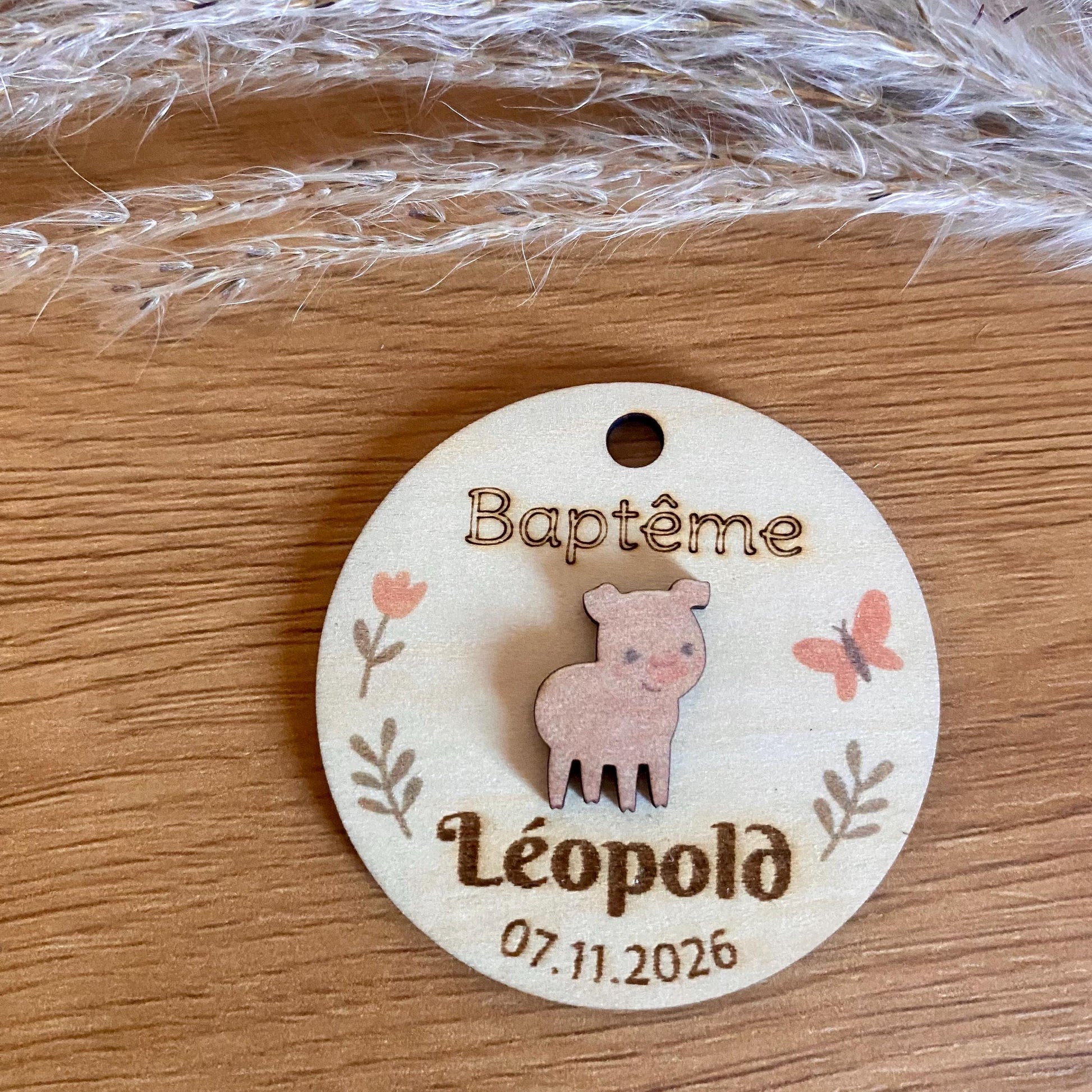 grandes tiquettes relief en bois, cochon pour baptême, anniversaire