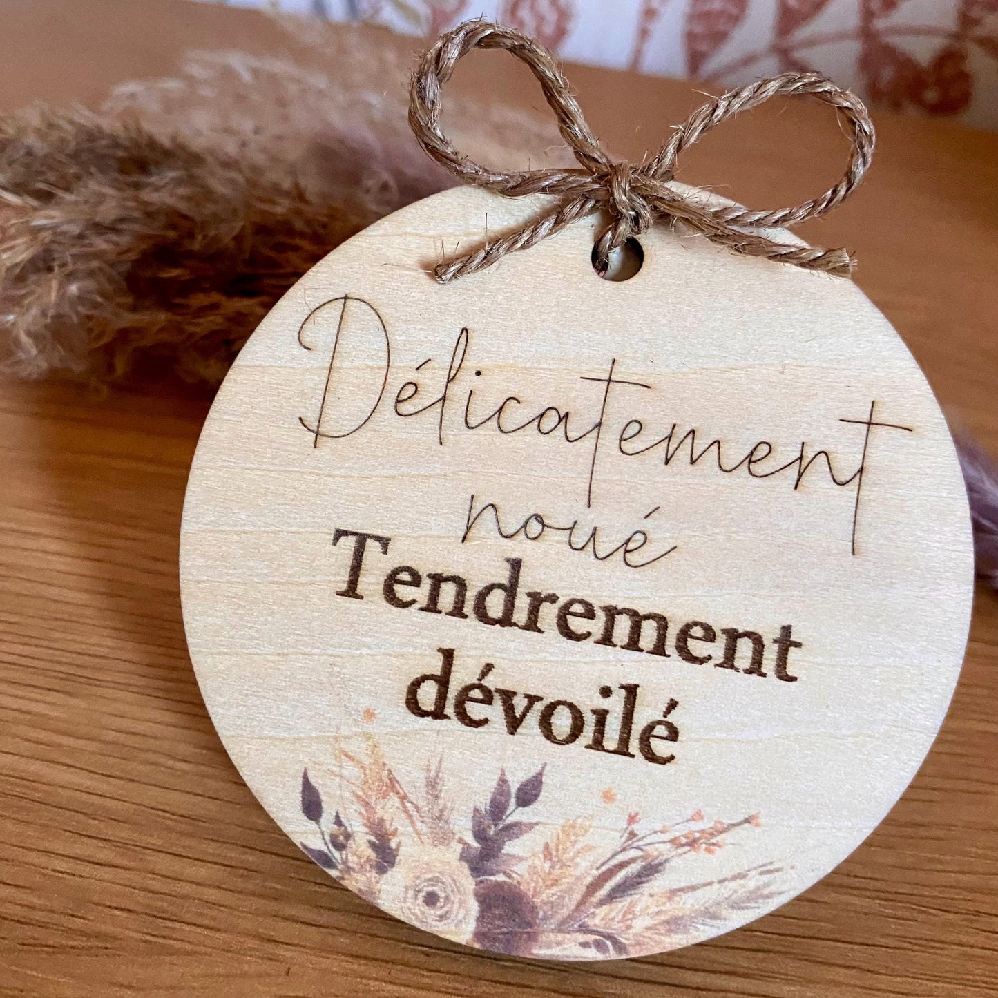 Coffret Annonce de Grossesse – Une Surprise Gravée dans le Bois