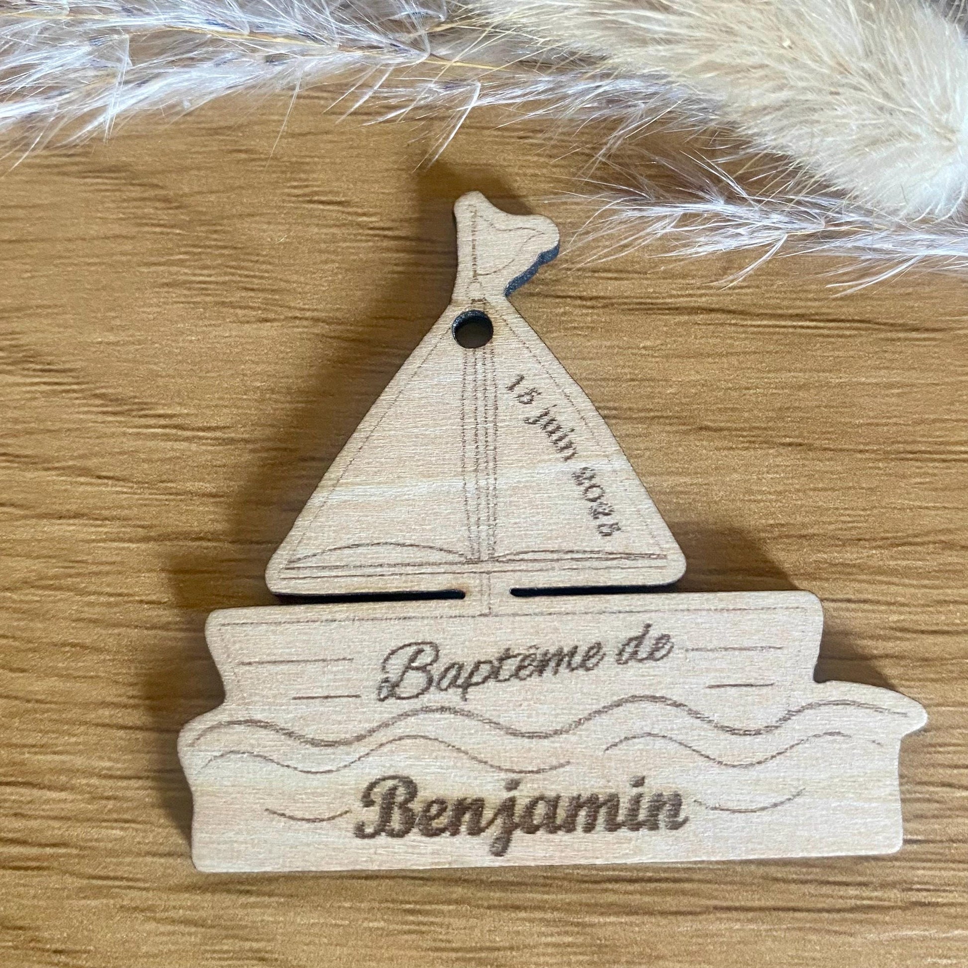 étiquette navire en bois