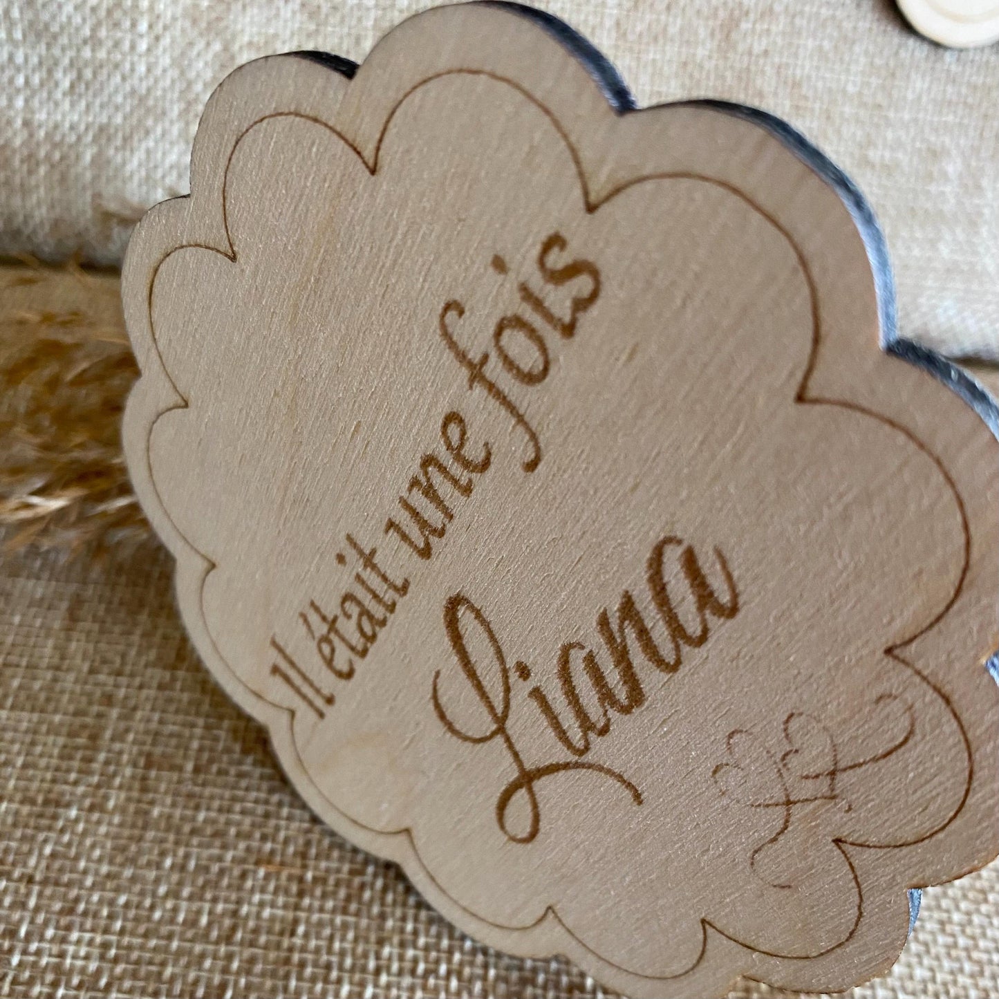 Cadeau de naissance élégant pour future maman en bois