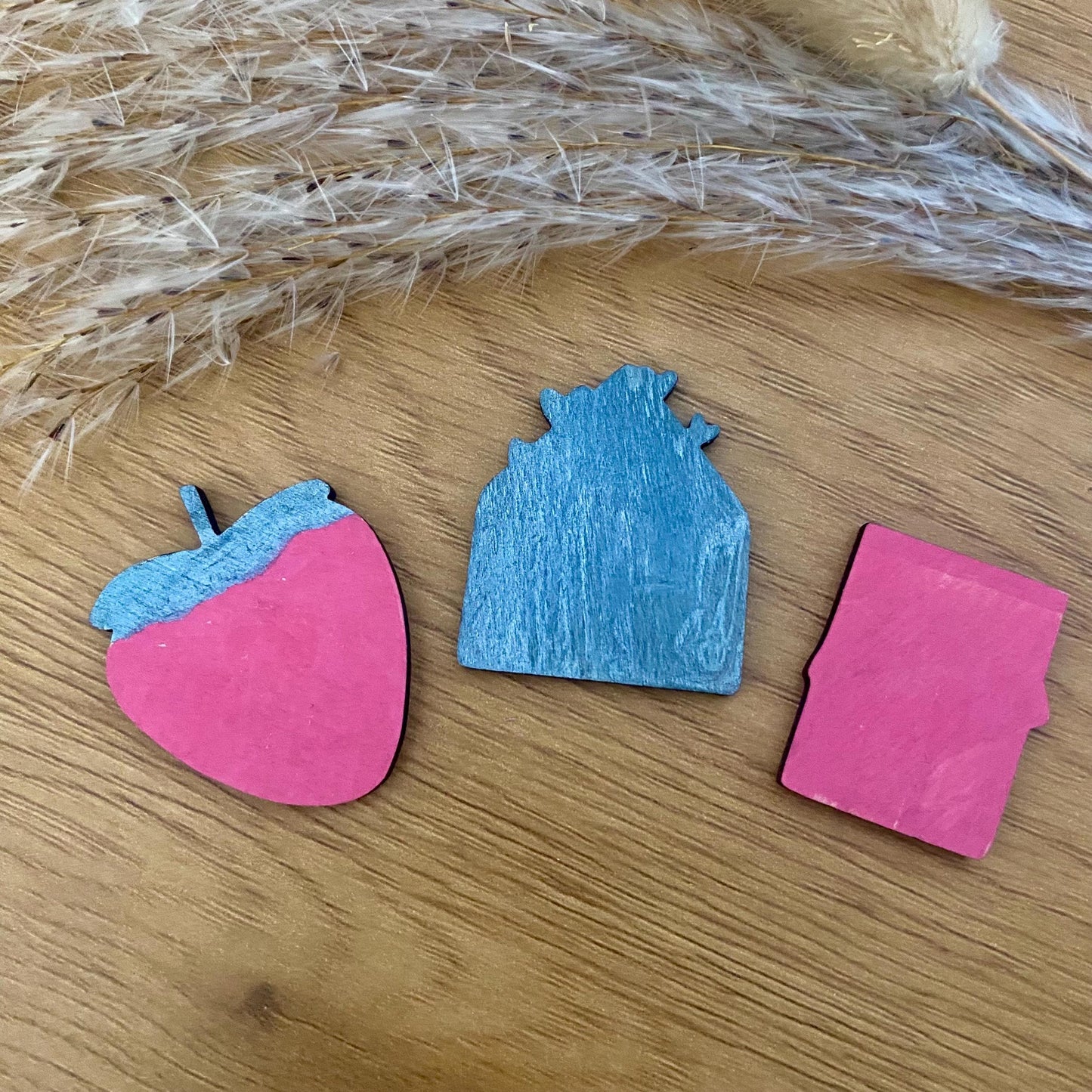 Câlin de Poche en Bois – 3 Modèles à Collectionner