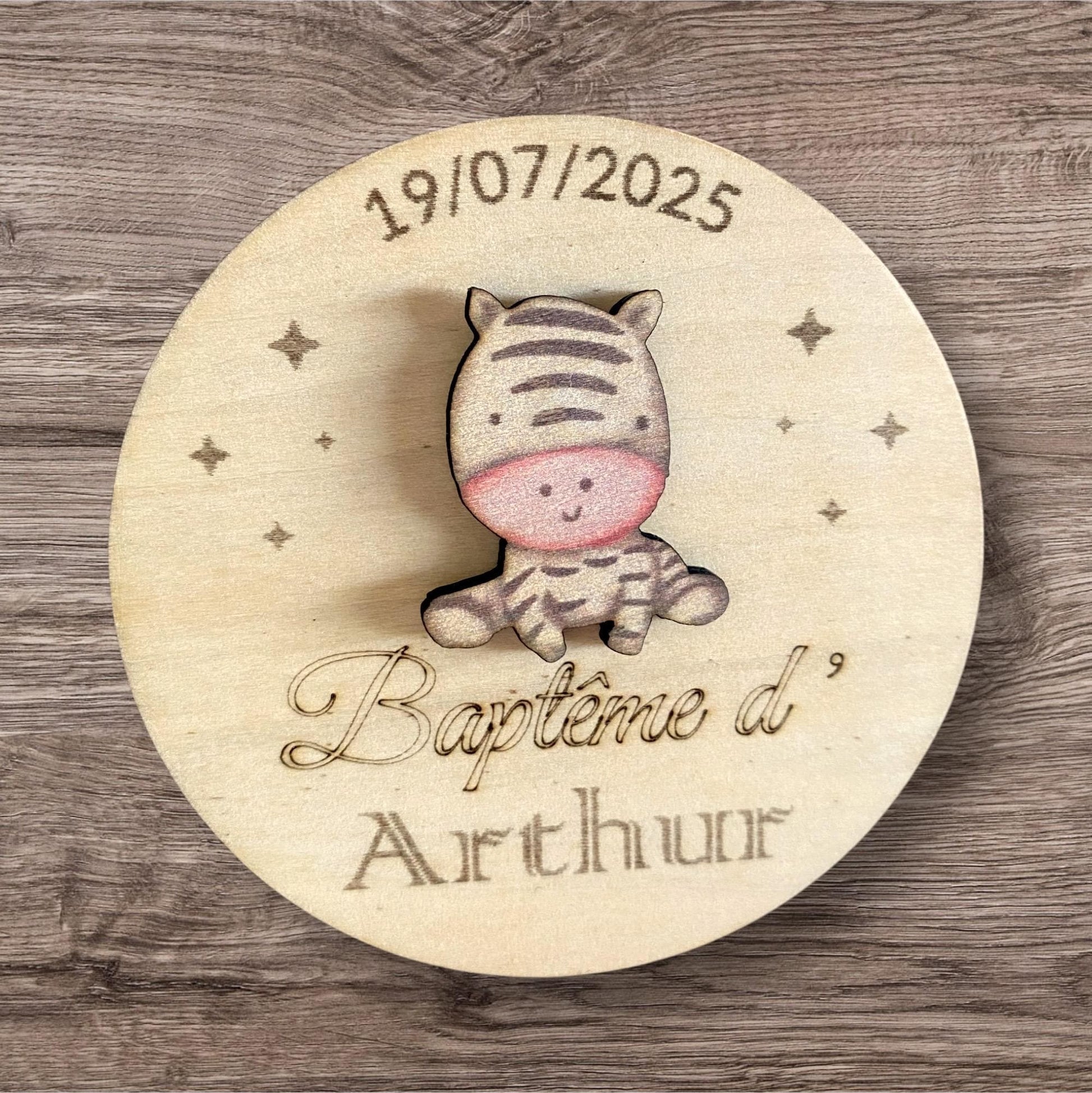 ros plan sur la gravure laser d'un motif (ex: zebre) et la finesse de la personnalisation.