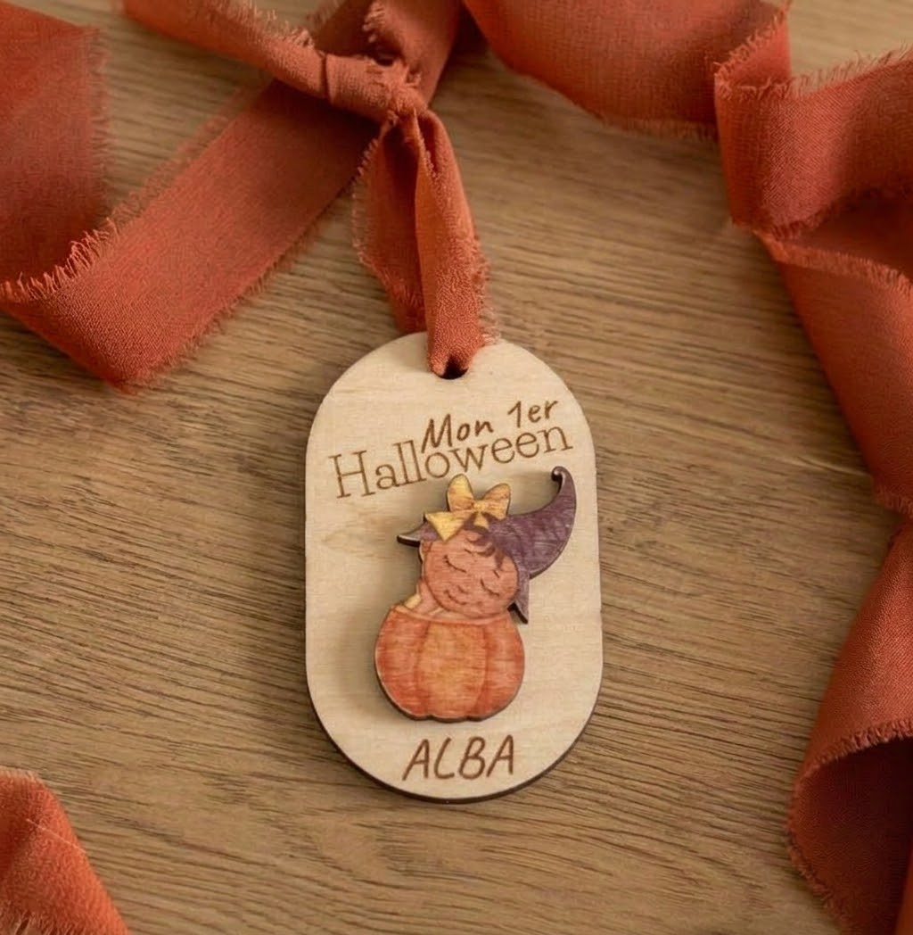 Suspension premier Halloween bébé -suspension bois personnalisable