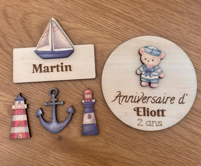 Marque-Place et magnet baptême Marin – Souvenir en Bois Personnalisé