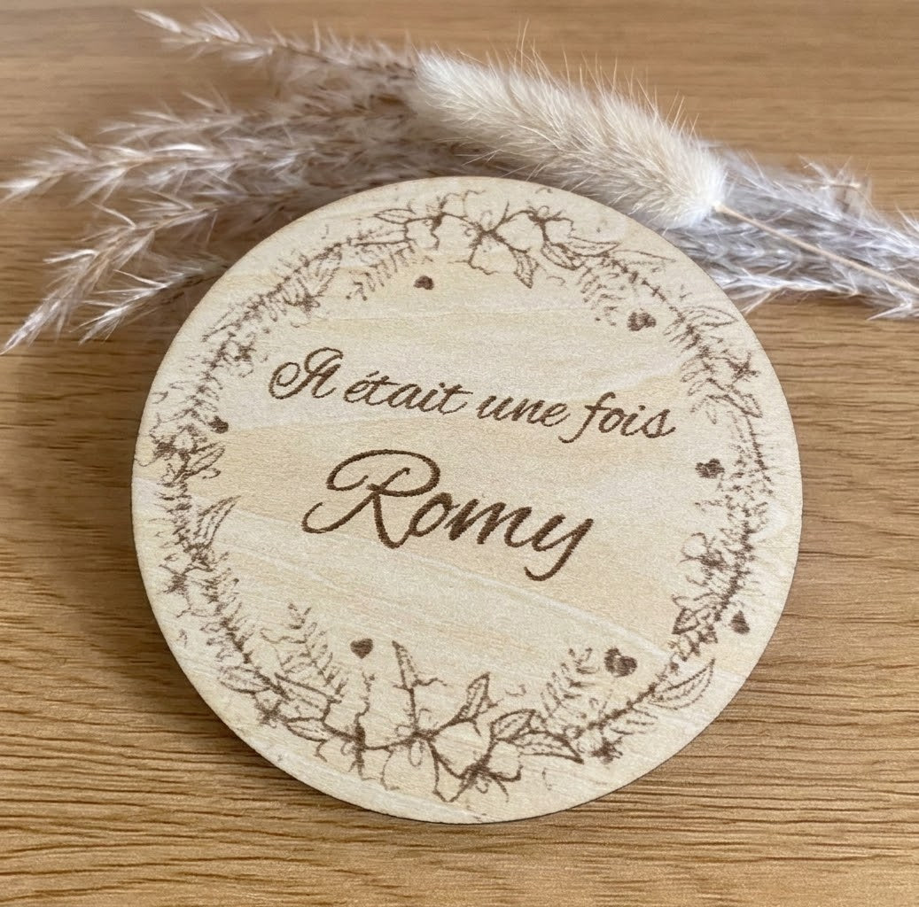 Carte de naissance en bois 