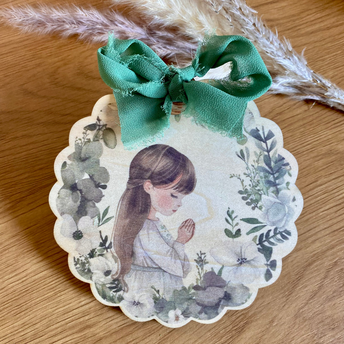 Carte filleule en bois modèle ruban vert