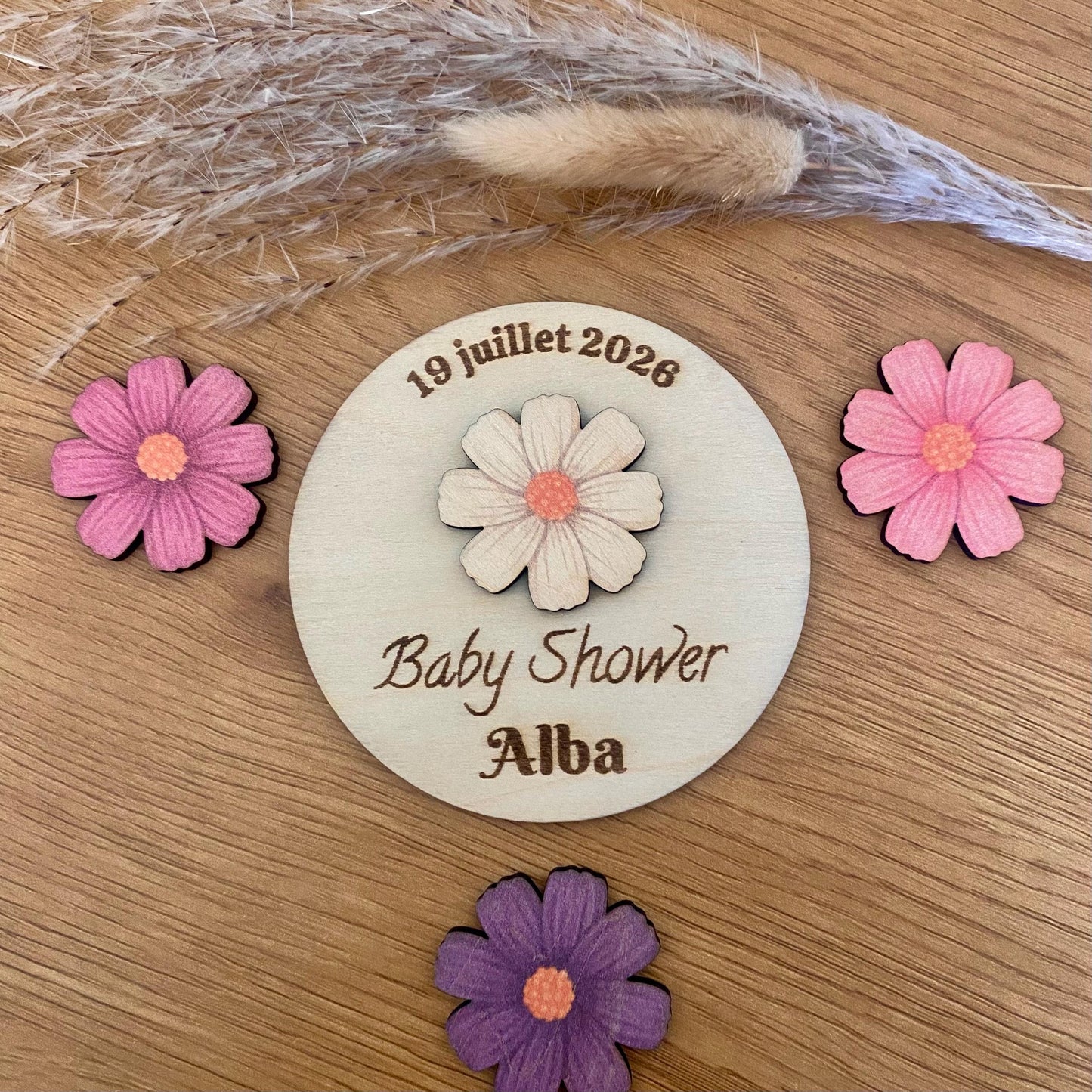 Marque-Place ou magnet Fleur Personnalisé – Souvenir Baptême & Baby Shower