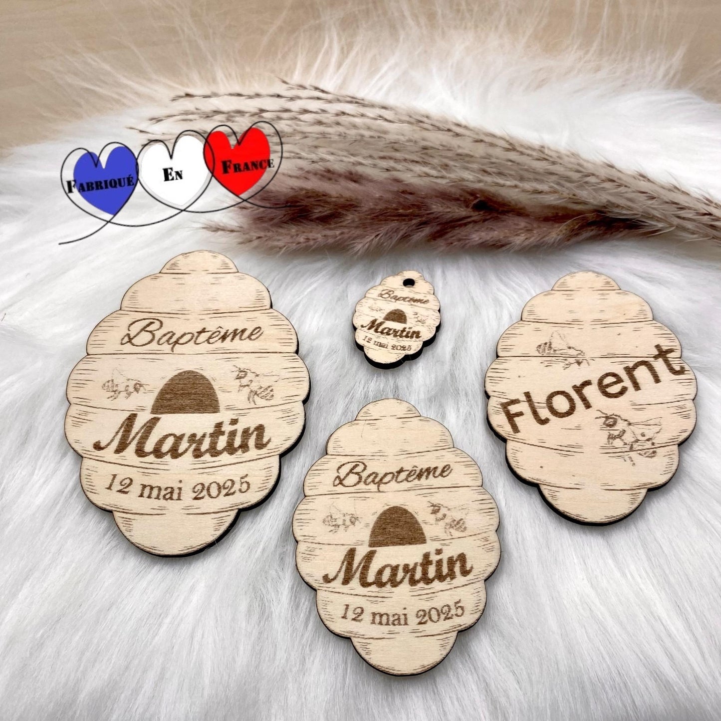Magnets, Marque-places & Étiquettes en Bois thème abeille ruche – L'Élégance Naturelle pour vos Événements
