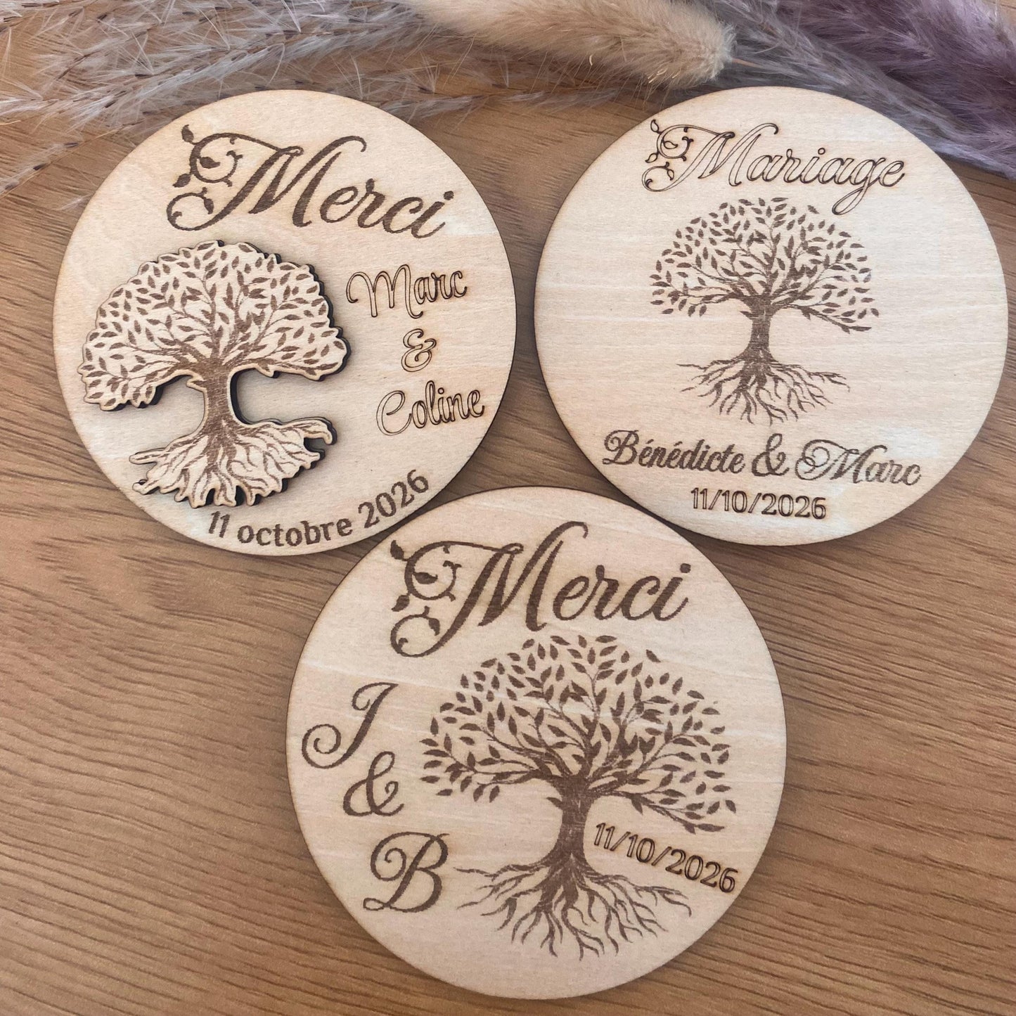 collection de magnets en bois mariage