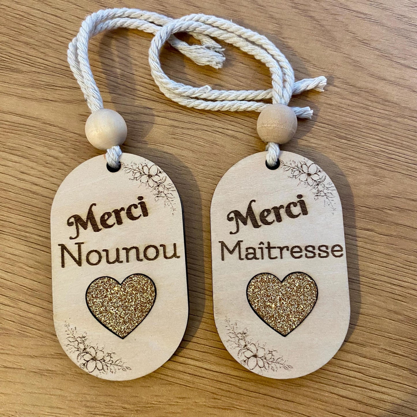 Porte-clés personnalisé avec message Merci en bois