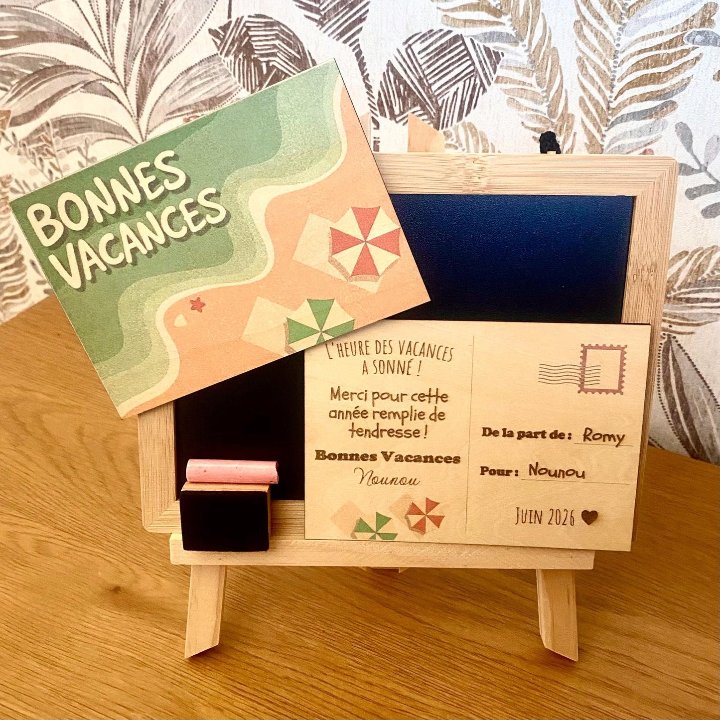 Carte Postale en Bois "Souvenirs de Classe" – Le Merci Intemporel