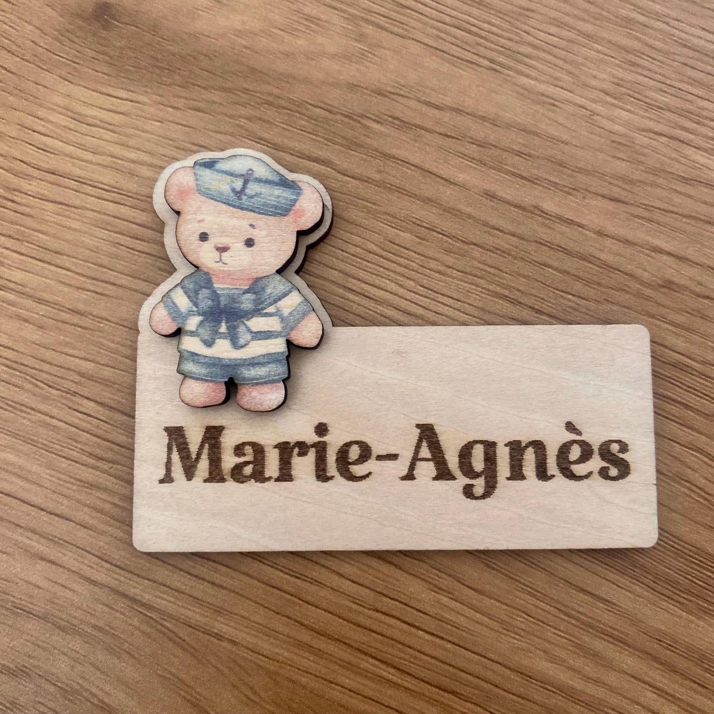Marque-Place et magnet baptême Marin – Souvenir en Bois Personnalisé