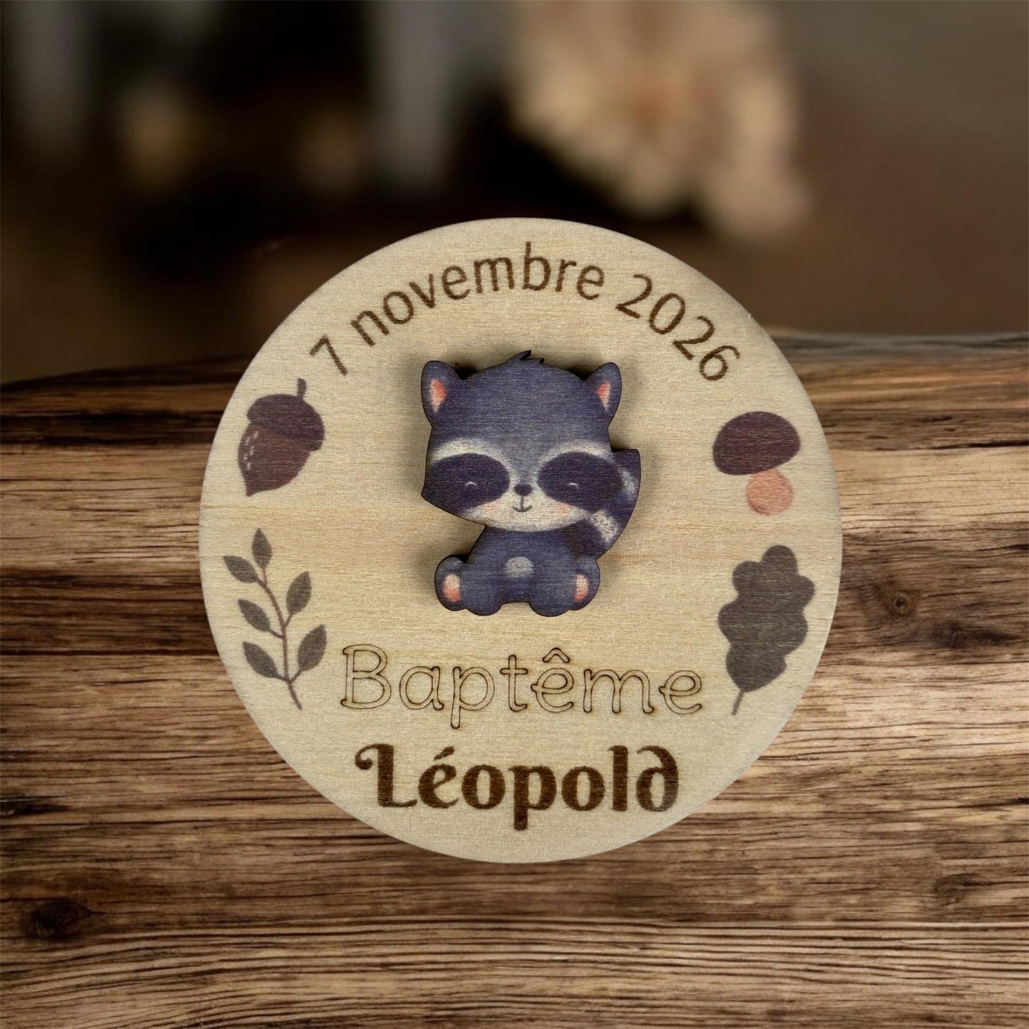 Magnet baptême en bois motif raton laveur  personnalisé