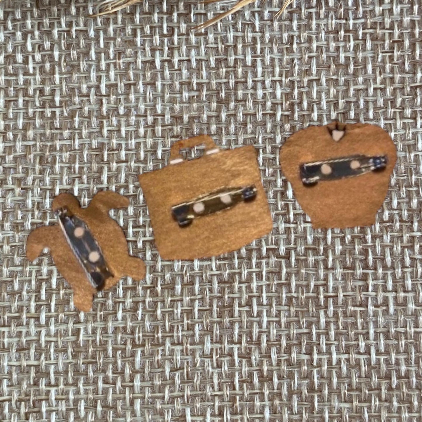 Pin's en Bois Animaux – Broche pour Sac et Vêtements Enfant