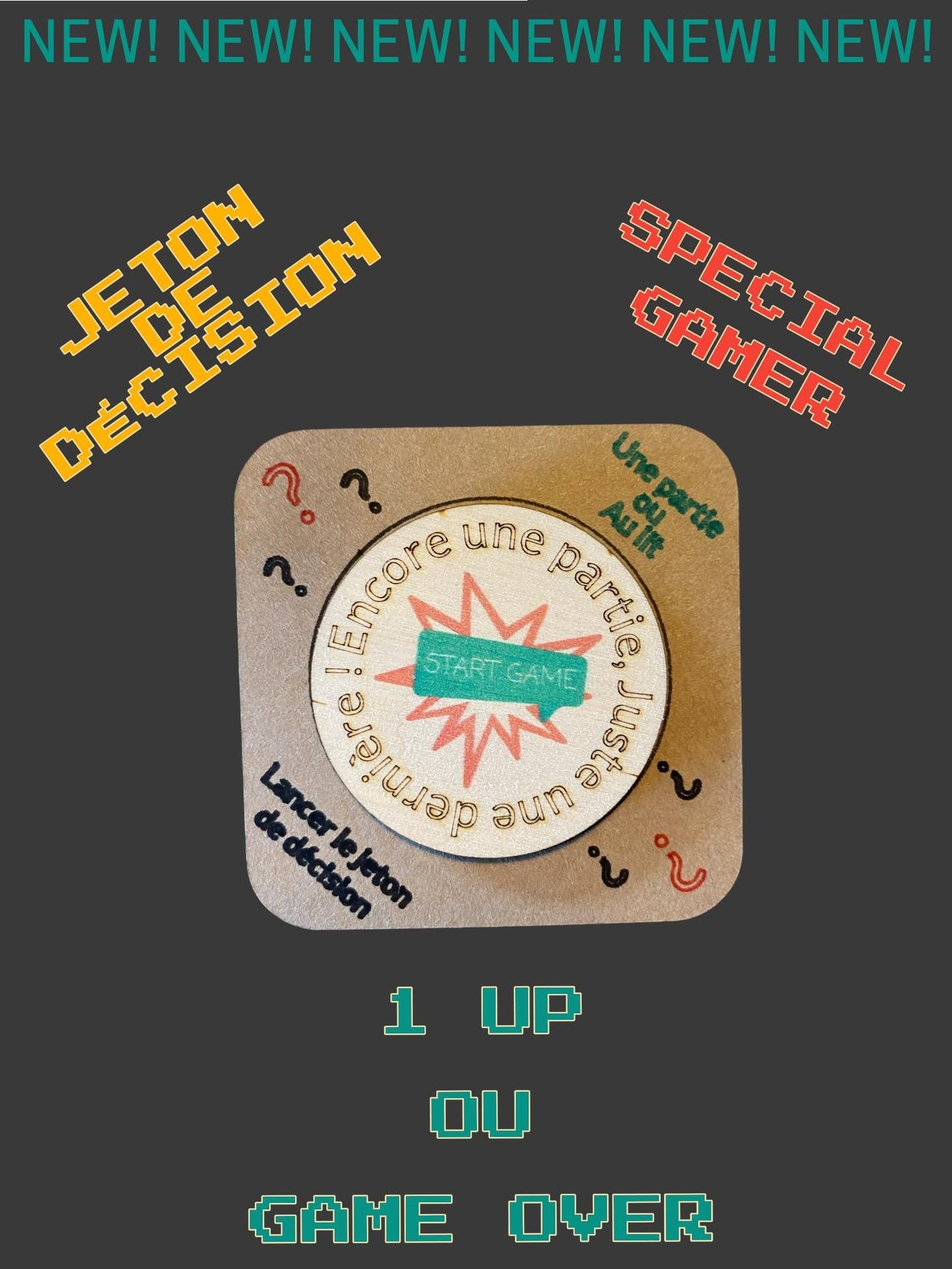 Gros plan sur la gravure laser mettant en évidence les deux faces du jeton.